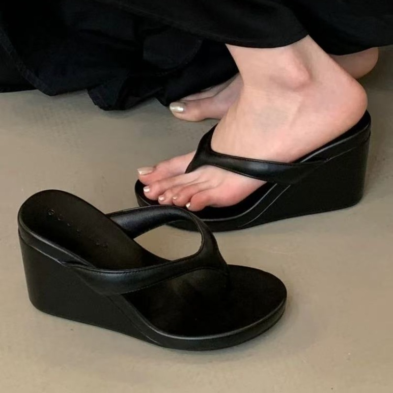 Women'S Fashion Designer Clothes - Fashion Clip Toe Wedge-shaped Women's Slippers