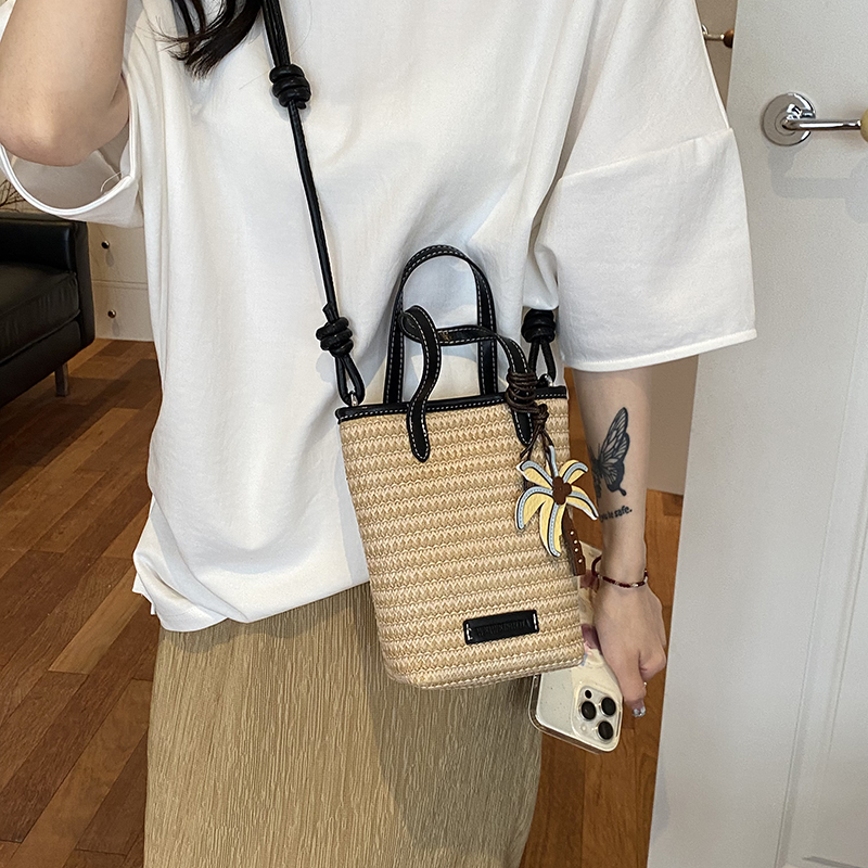 Women Mini Straw Woven Bucket  - Women'S Fashion Trends 2026 Spring Summer 评论和价格