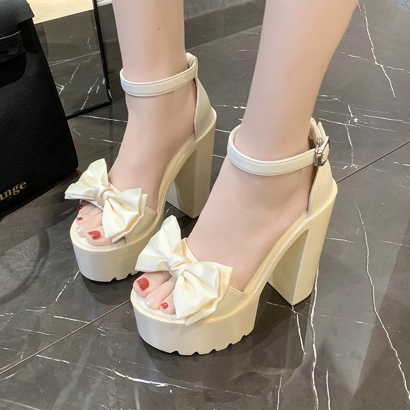 Women Sandals 2025 New Summer  - Women Fashion Trend 2025 评论和价格