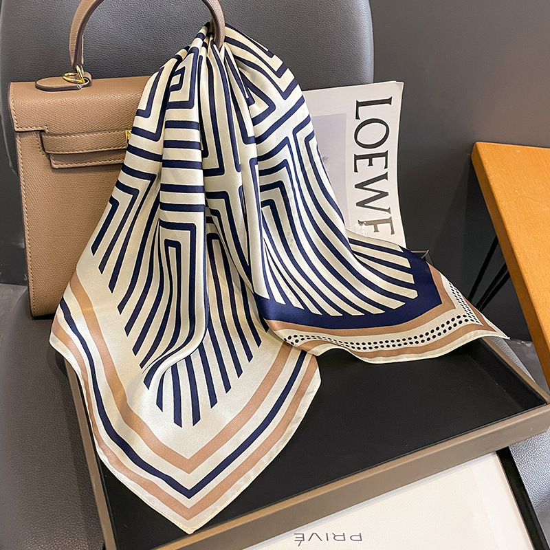 Luxury Brand Neckerchief Sprin - Women Fashion Necktie 评论和价格