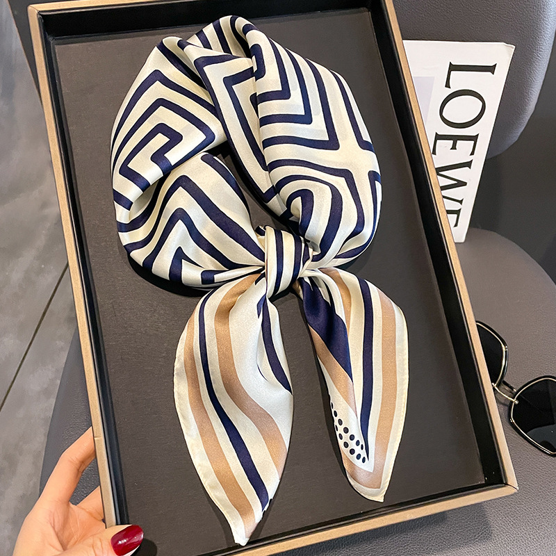 Luxury Brand Neckerchief Sprin - Women Fashion Necktie 评论和价格