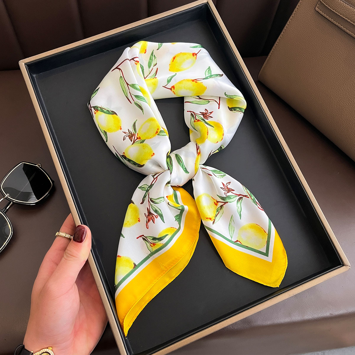 2025 New Yellow Lemon Print Sq - Women Fashion Necktie 评论和价格